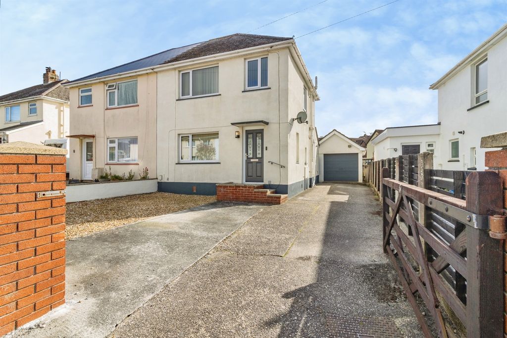 Property photo 1 of 35