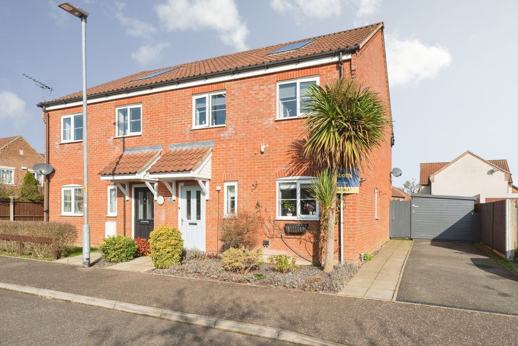 Property photo 1 of 18 Pbox-Img.Jpg