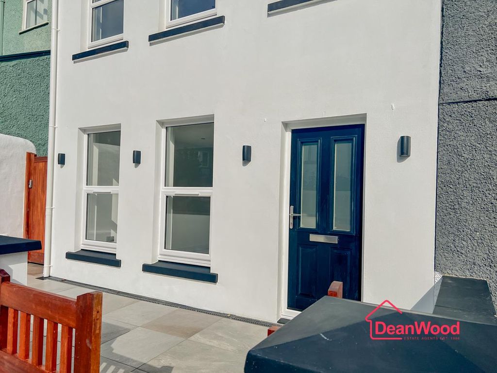 Property photo 2 of 30 2.Jpg