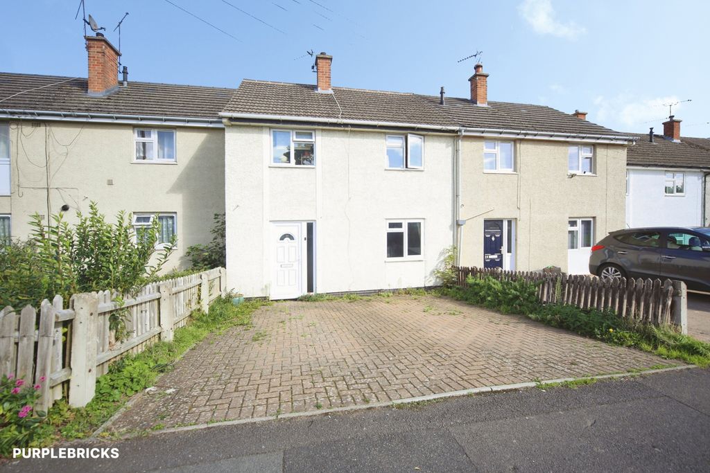 Property photo 2 of 33