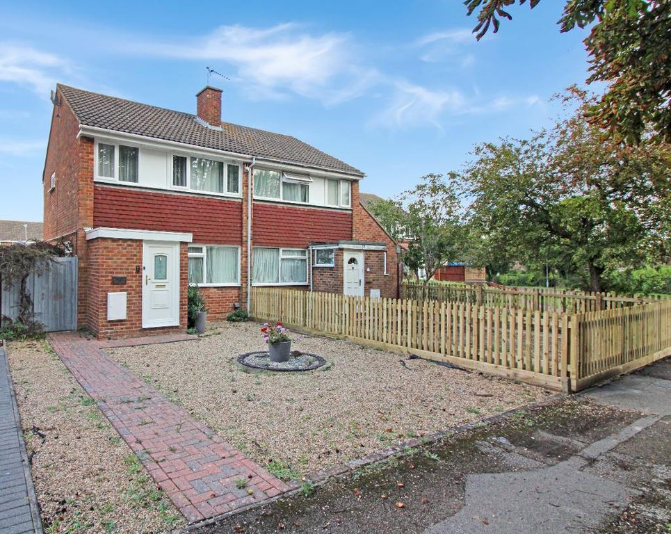 Property photo 1 of 12 Front