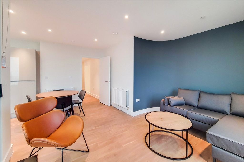 Property photo 3 of 22 Picture No. 25