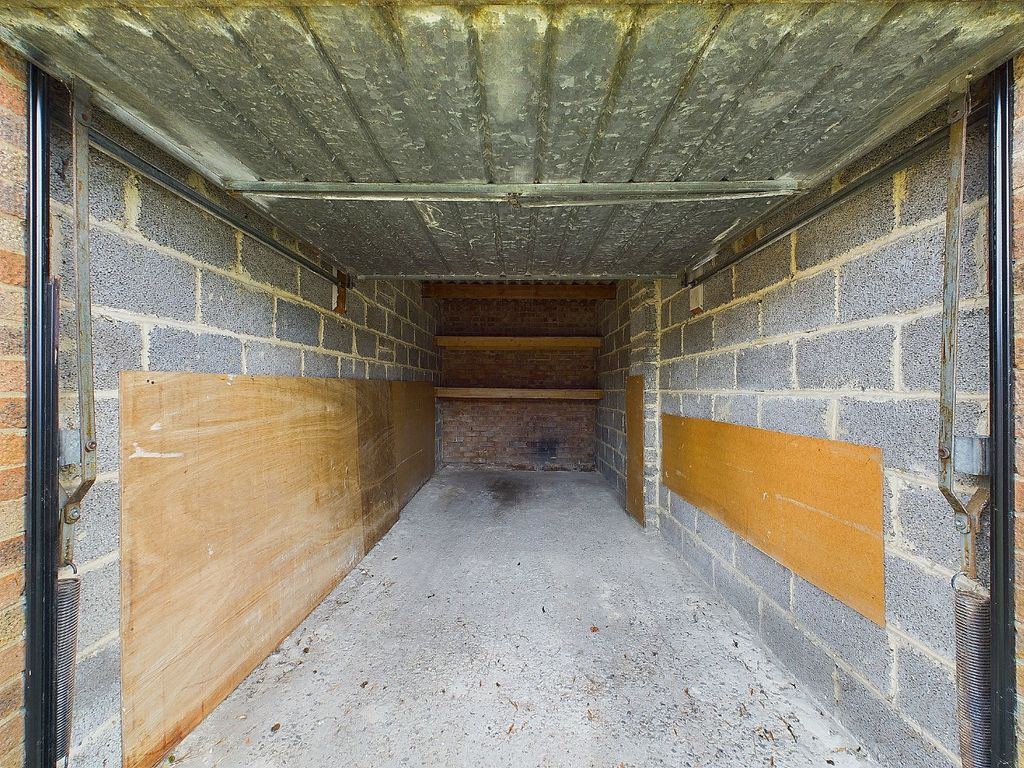 Property photo 2 of 5 3091893
