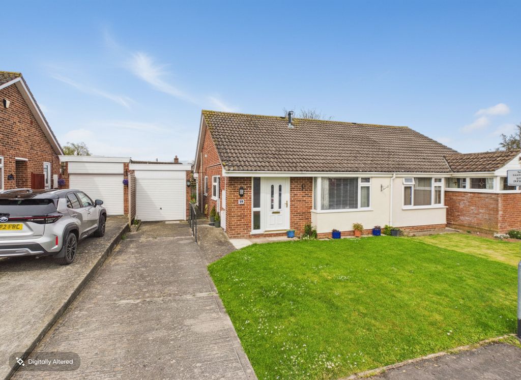 Property photo 1 of 17 Front