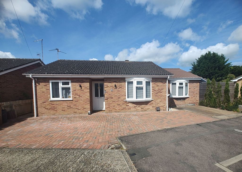 Property photo 2 of 30