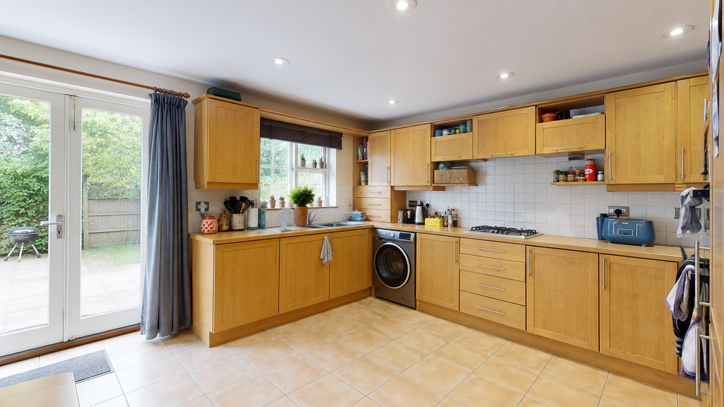 Property photo 2 of 18 Kitchen - Angle 1