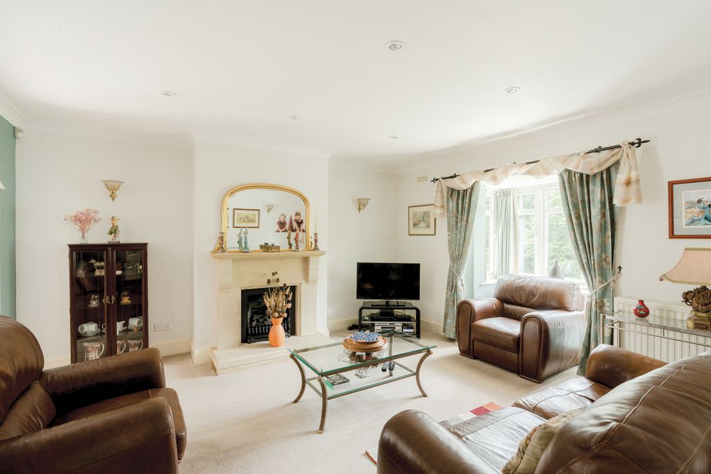 Property photo 3 of 35 3