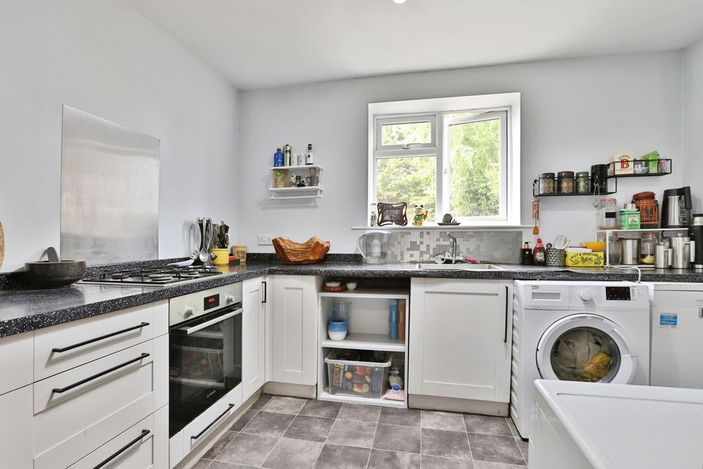 Property photo 2 of 17 Pbox-Img.Jpg