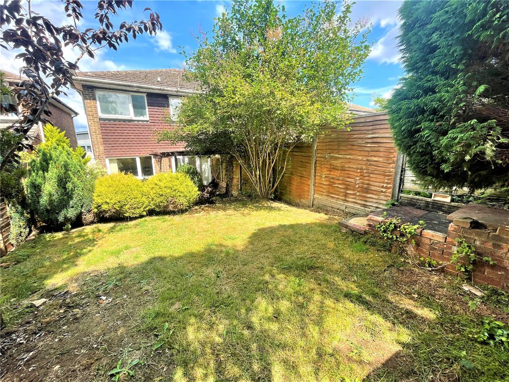 Property photo 2 of 15 Picture No. 26