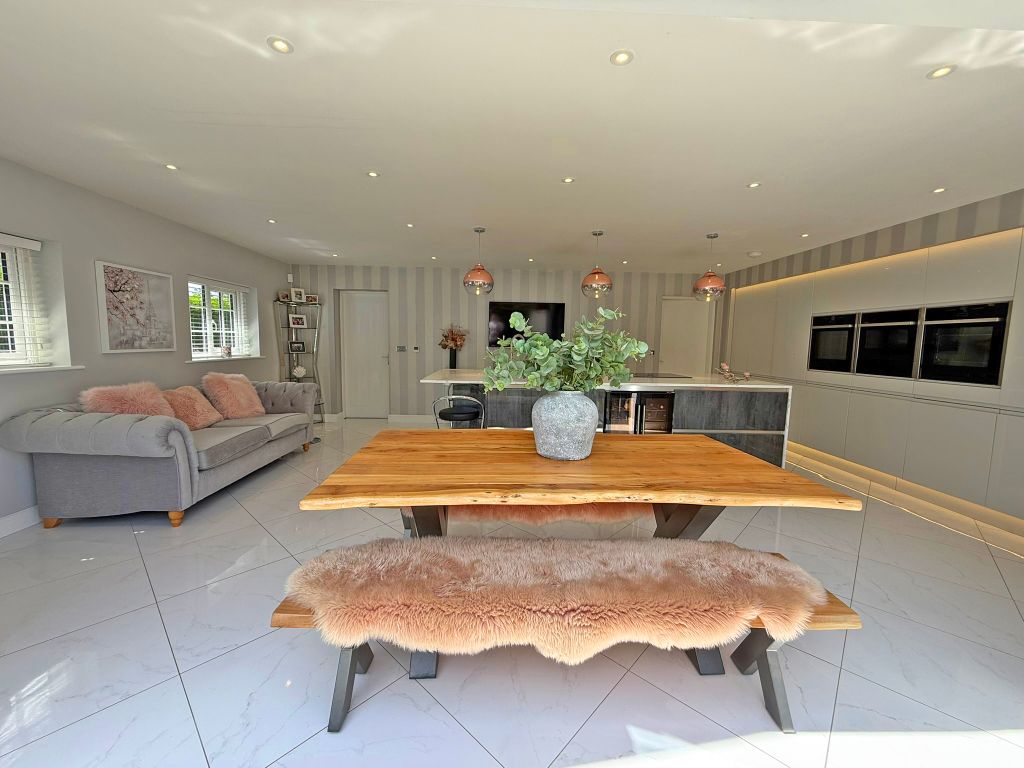 Property photo 2 of 25 Img_0477