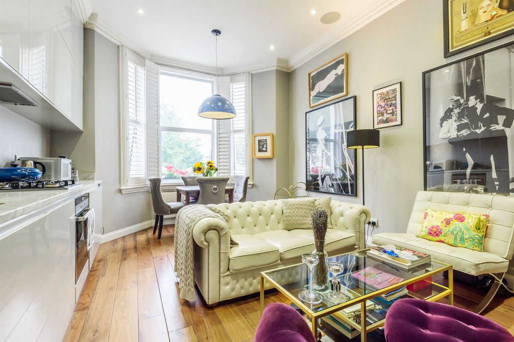 Property photo 3 of 12