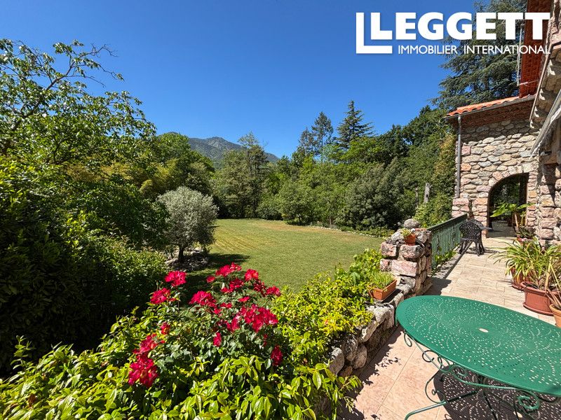 Property photo 2 of 10