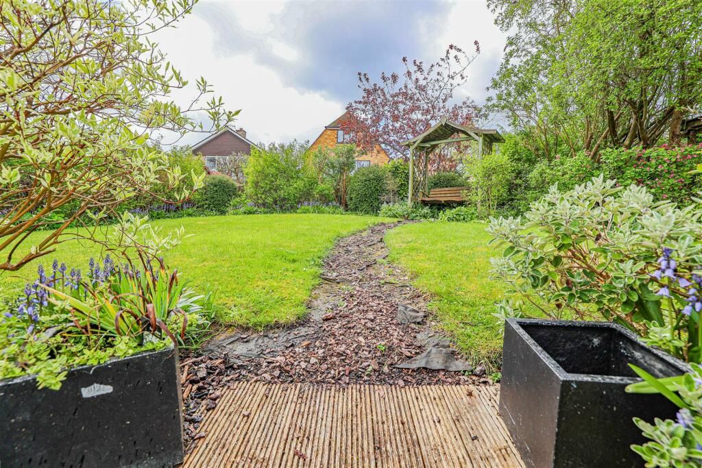 Property photo 3 of 20