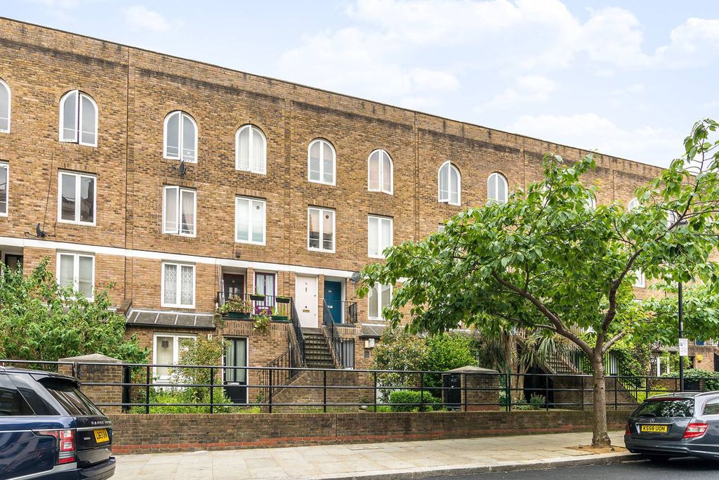 Property photo 1 of 7