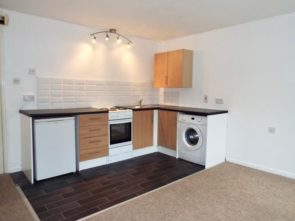 Property photo 3 of 7