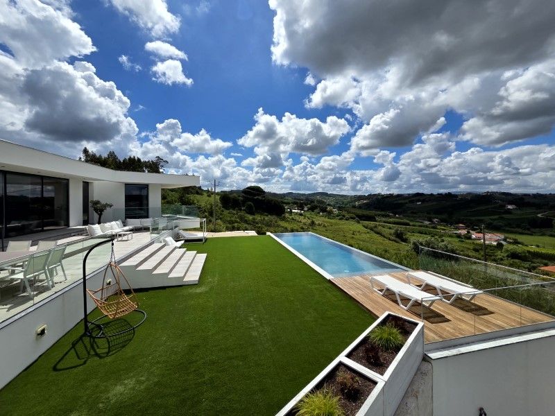 Property photo 1 of 70