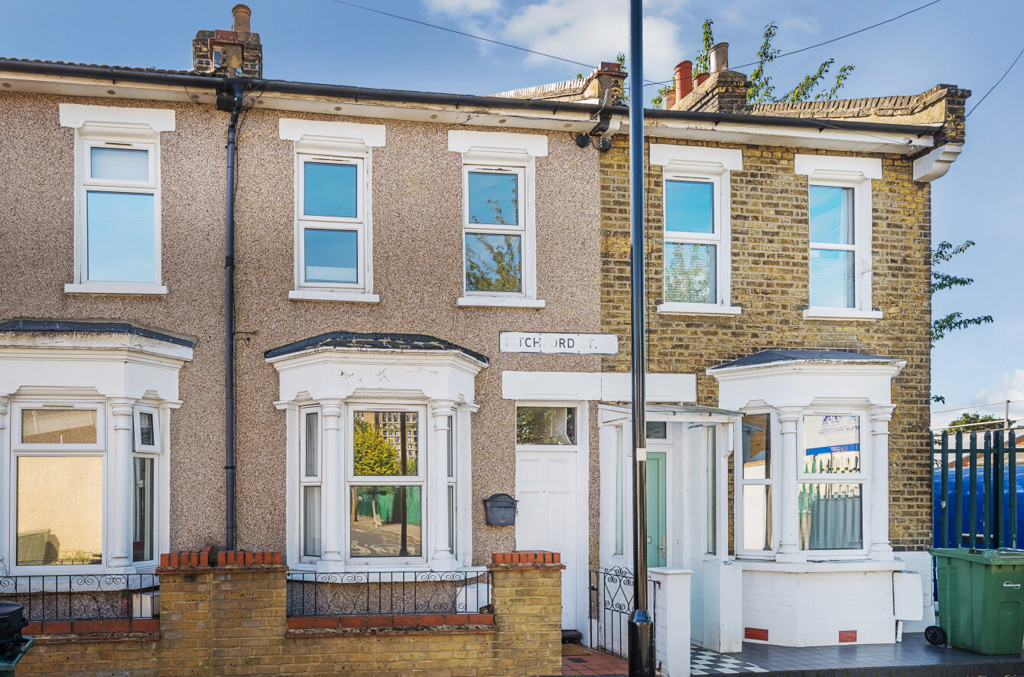 Property photo 1 of 9 Pitchford Street