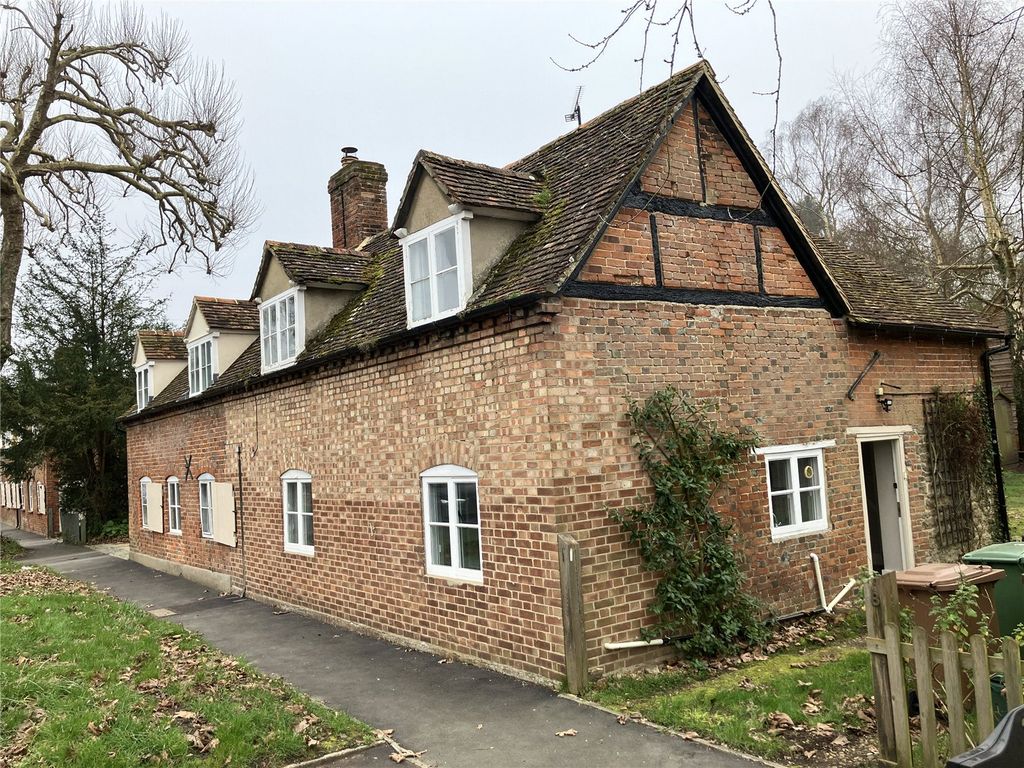 Property photo 1 of 8 Picture No. 10