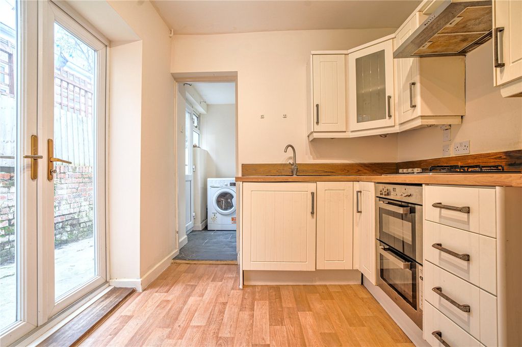 Property photo 2 of 9 Picture No. 02