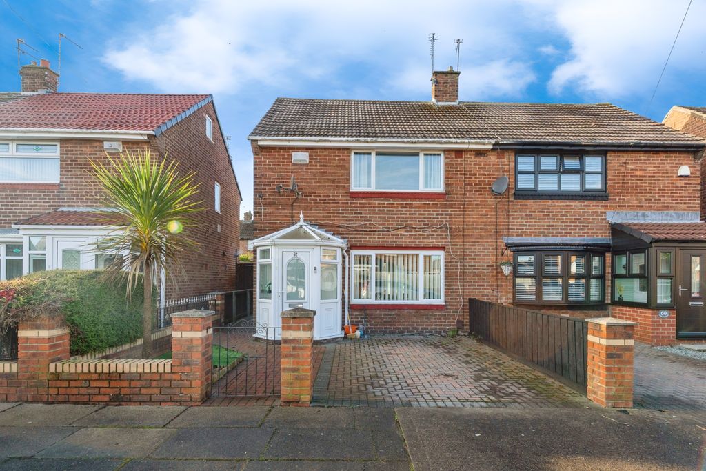 Property photo 1 of 15