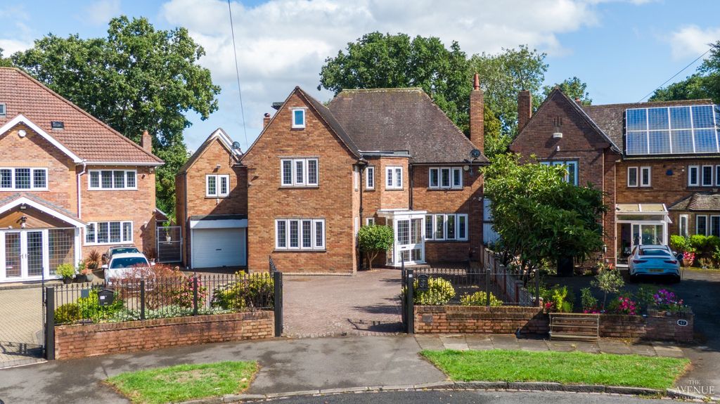 Property photo 1 of 37 4299092