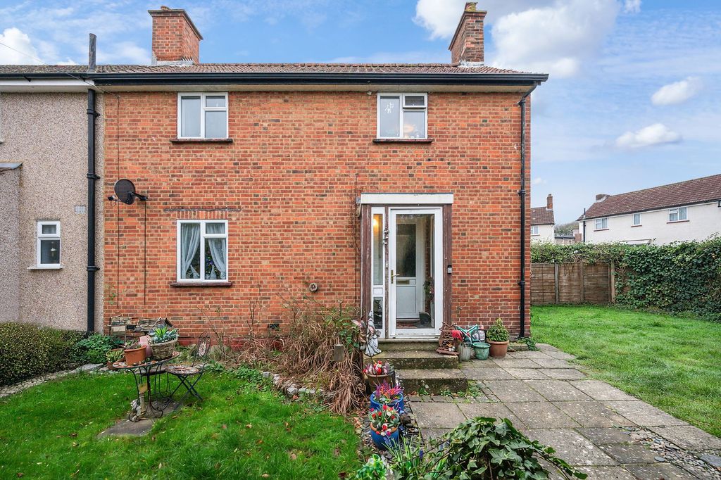 Property photo 1 of 8