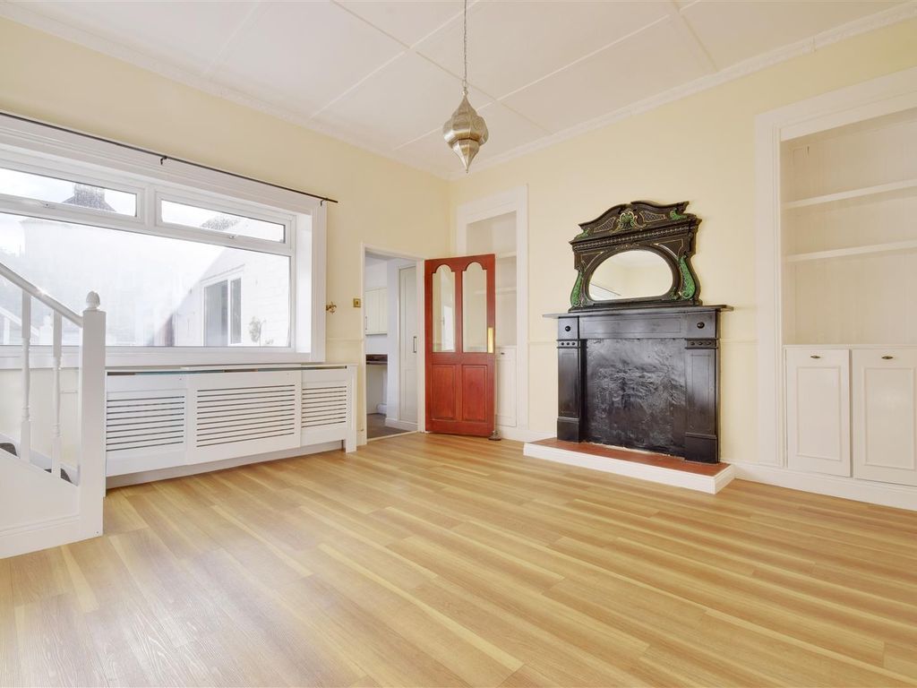 Property photo 3 of 12 3-Image-12B21216