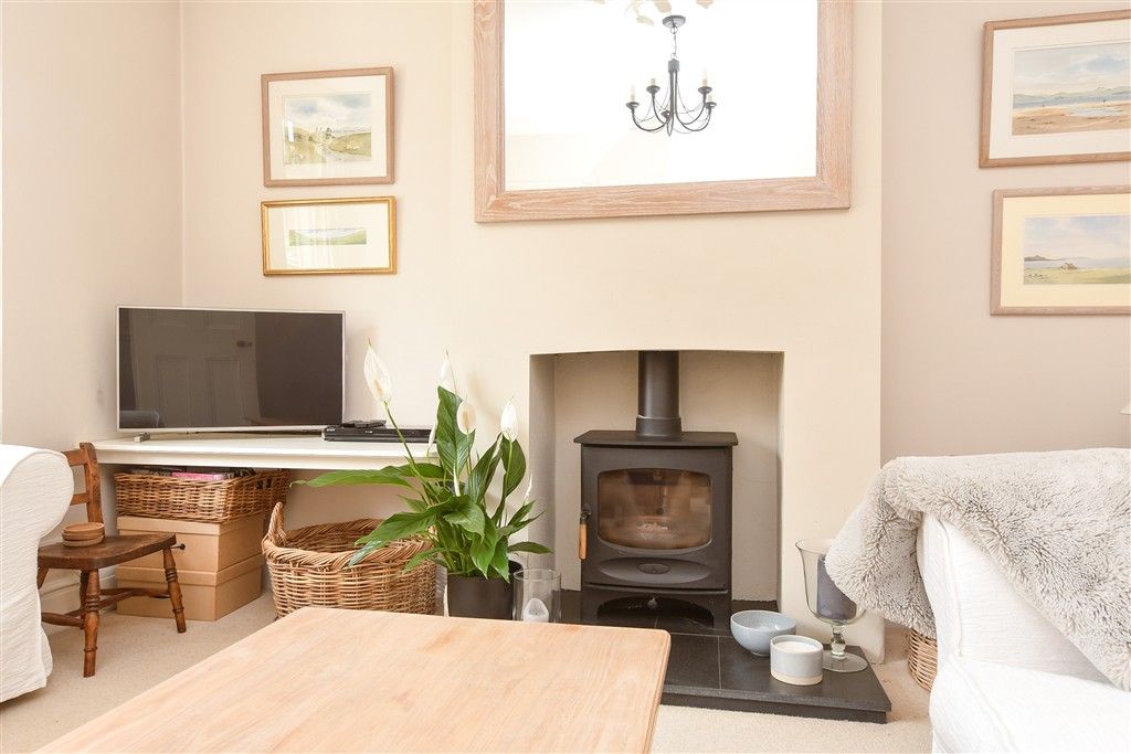 Property photo 3 of 13 Internal Feature