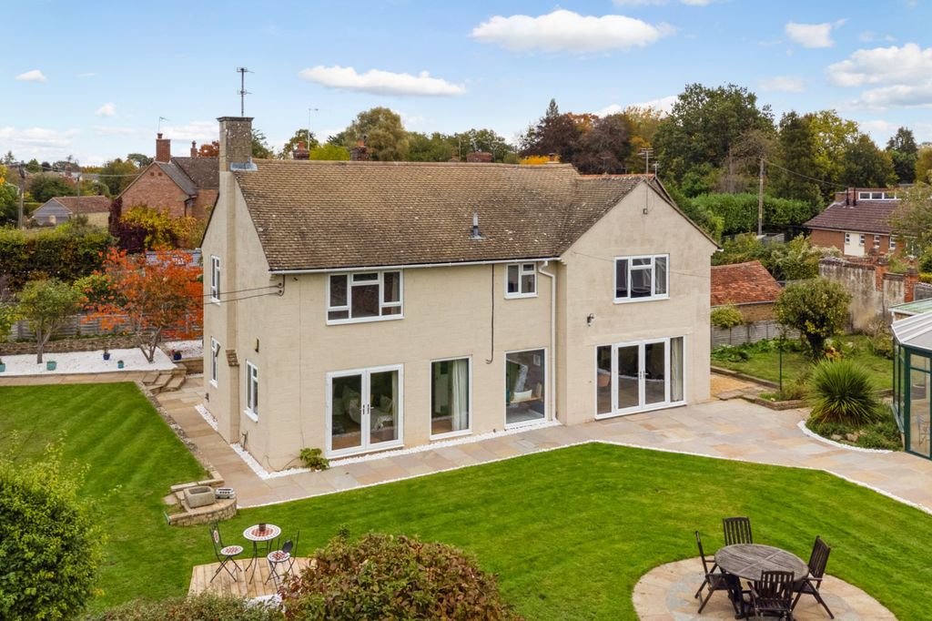 Property photo 1 of 23 Picture No. 25