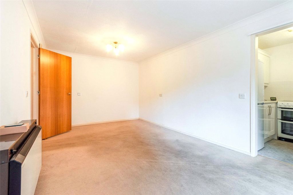 Property photo 3 of 12 Living/Dining Room