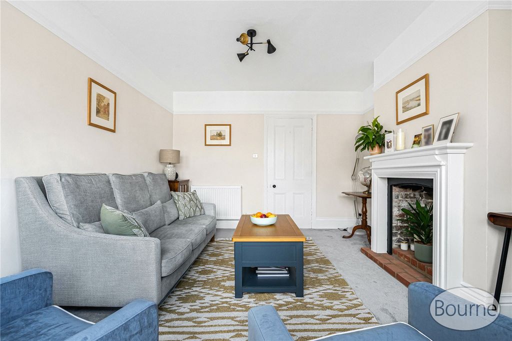 Property photo 3 of 15 Picture No. 27