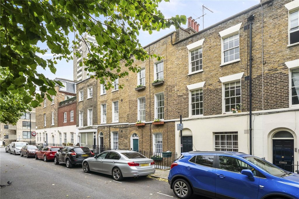 Property photo 1 of 12 Picture No. 15