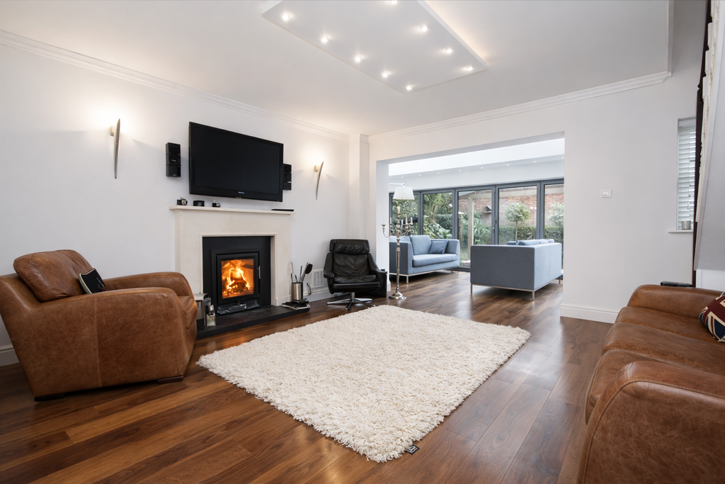 Property photo 2 of 15 Picture No. 01