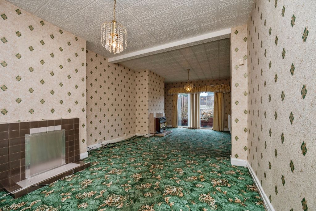 Property photo 3 of 21