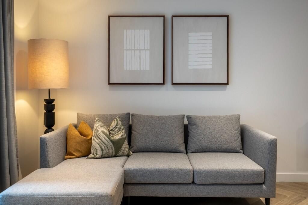 Property photo 2 of 7 Gallery