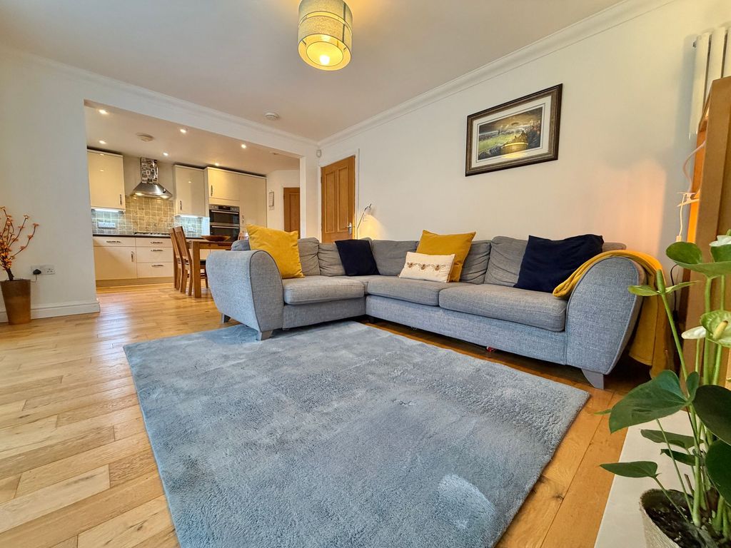 Property photo 2 of 17 Family Dining Kitchen