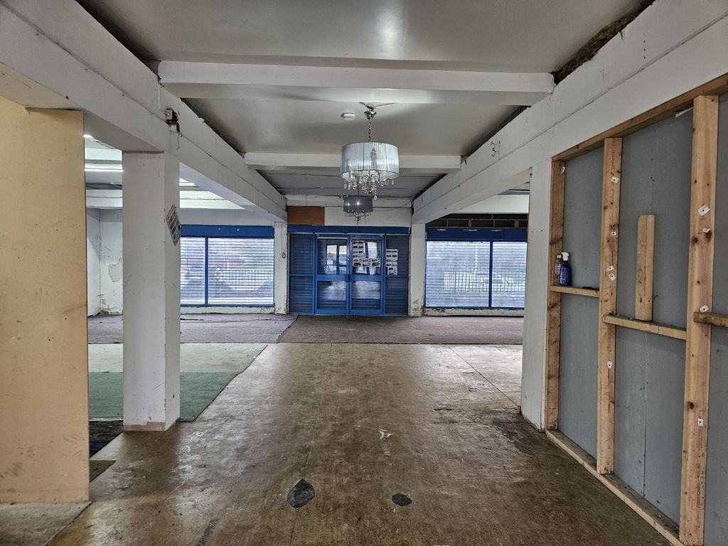 Property photo 1 of 4