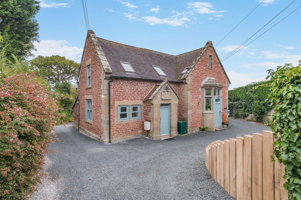 Property photo 1 of 14