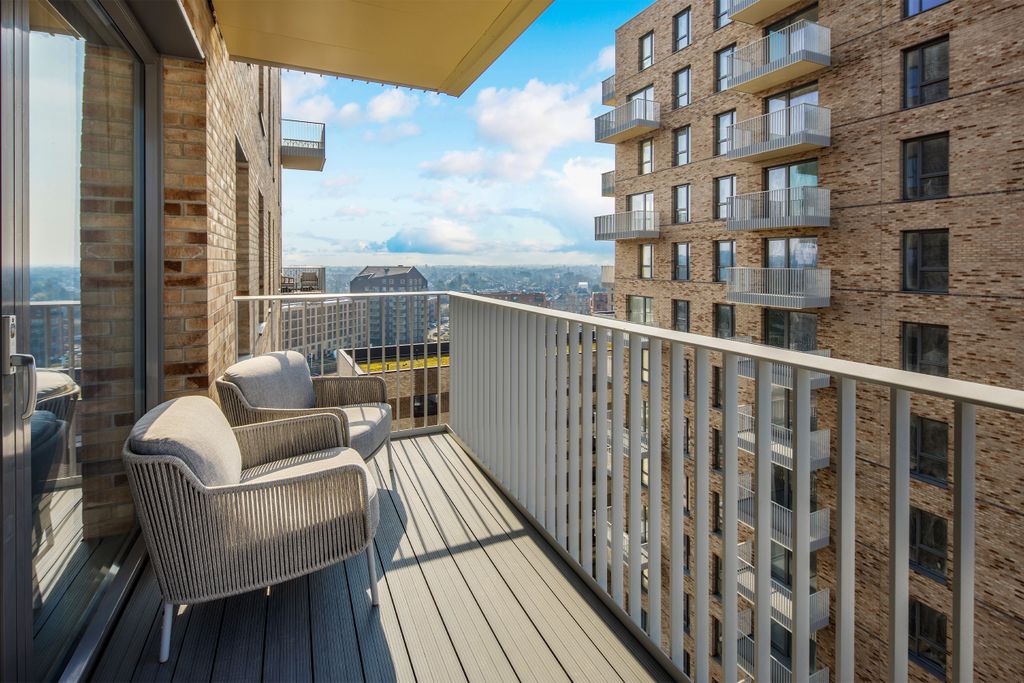 Property photo 2 of 7 Balcony Photo - Fenton Apartments