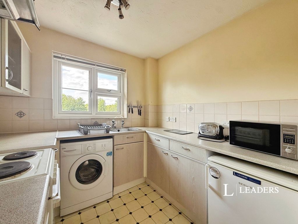 Property photo 3 of 10 Pbox-Img.Jpg