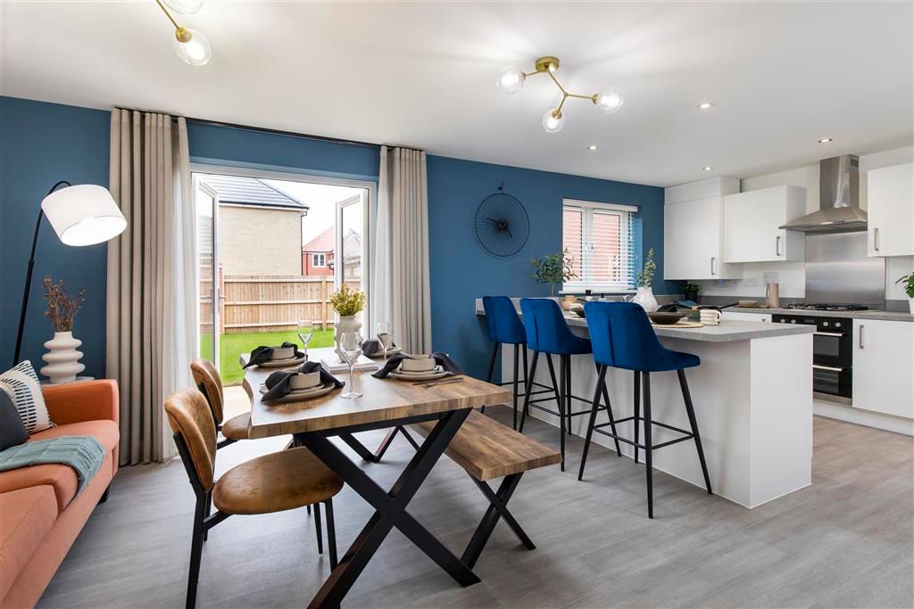 Property photo 2 of 14 Kitchen/Diner/Family Room