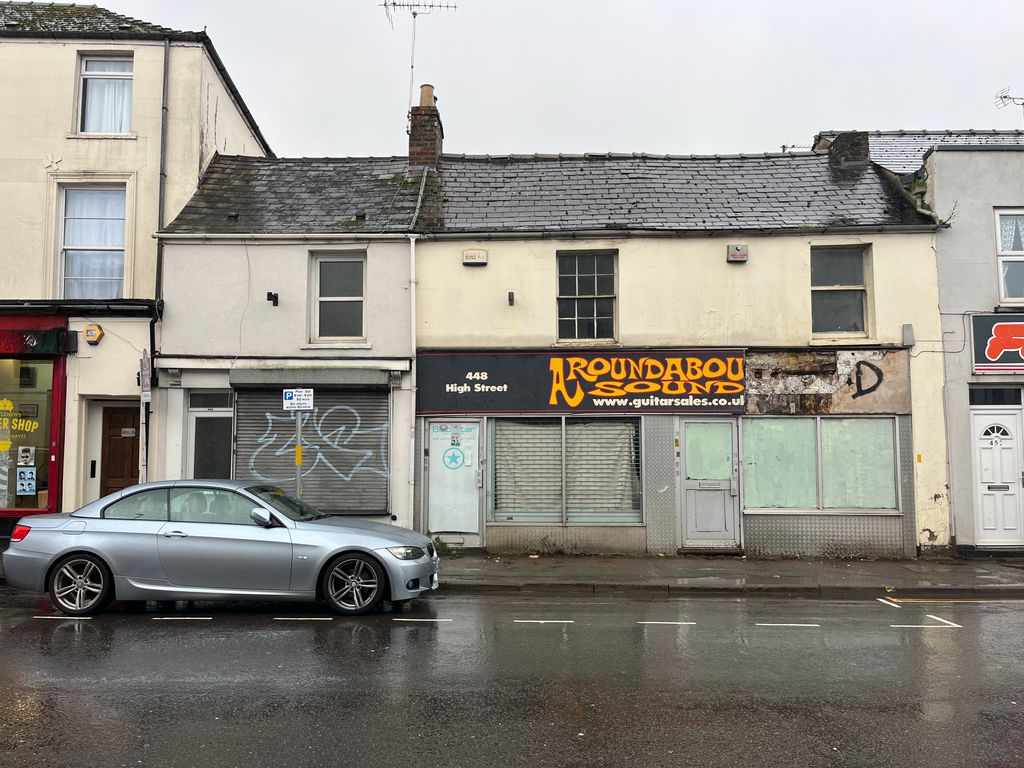 Property photo 1 of 17