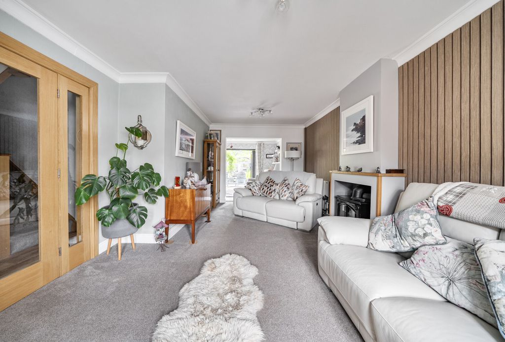 Property photo 3 of 12 1485666-13-6A43c5...