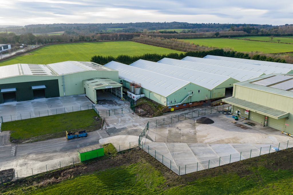 Property photo 3 of 4 Photo 8