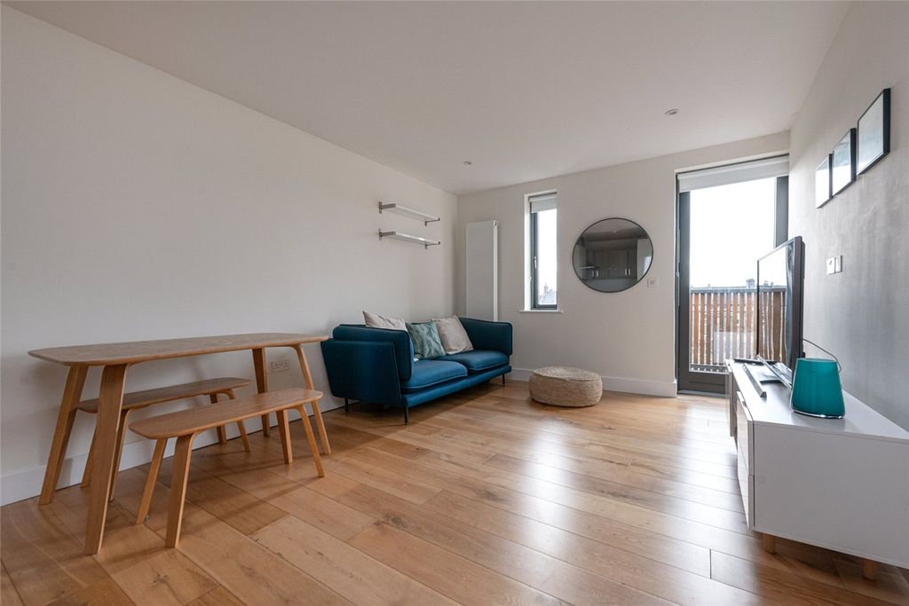 Property photo 2 of 12 Picture No. 06