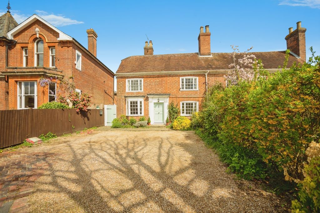 Property photo 1 of 16 Front