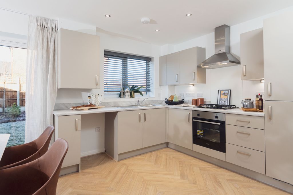 Property photo 3 of 15 Picture No. 04