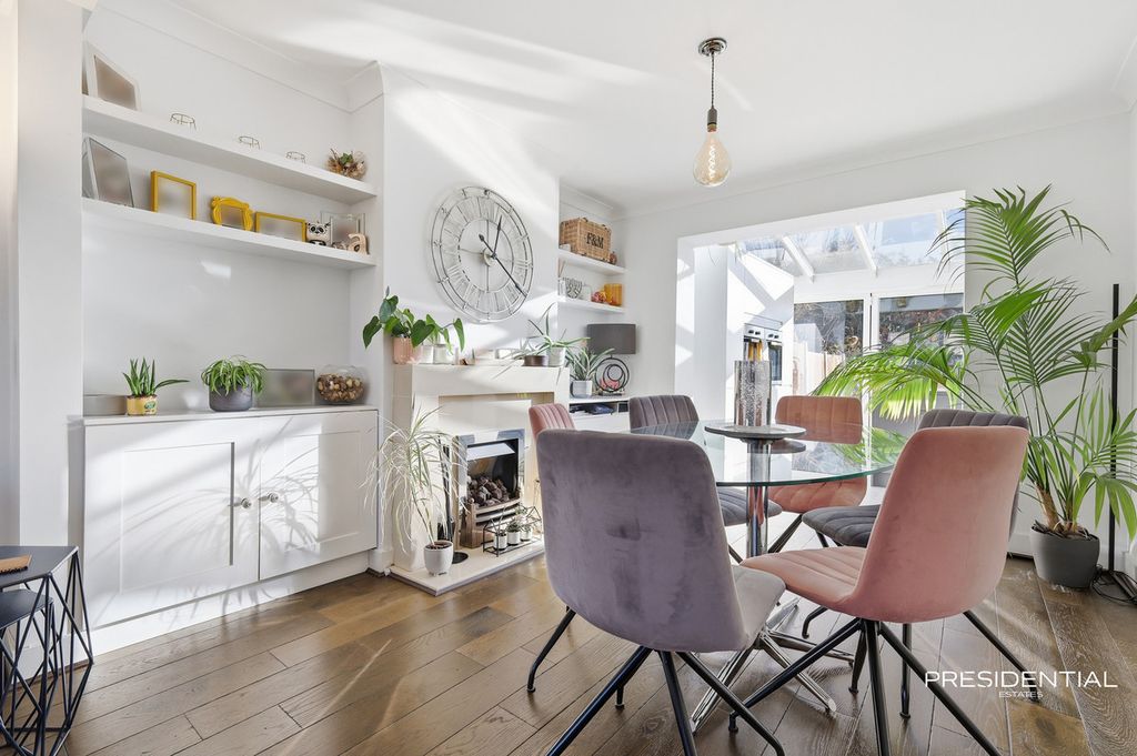 Property photo 1 of 26