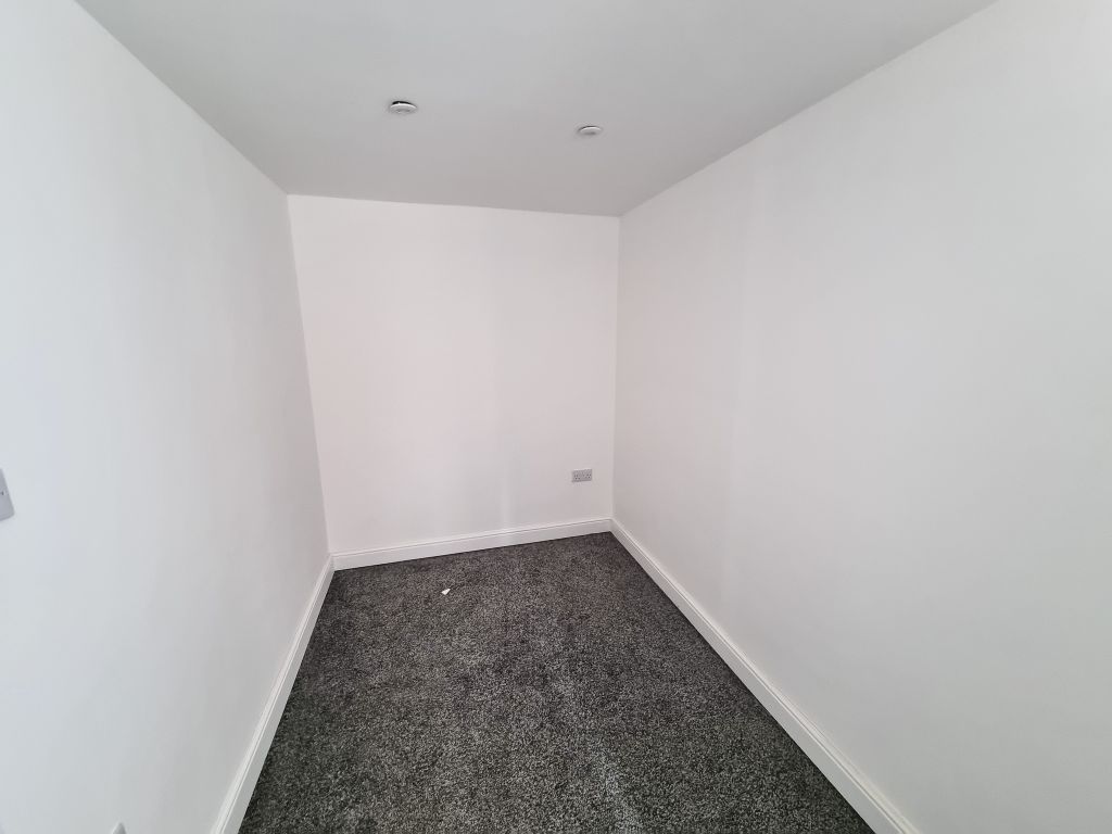 Property photo 3 of 3