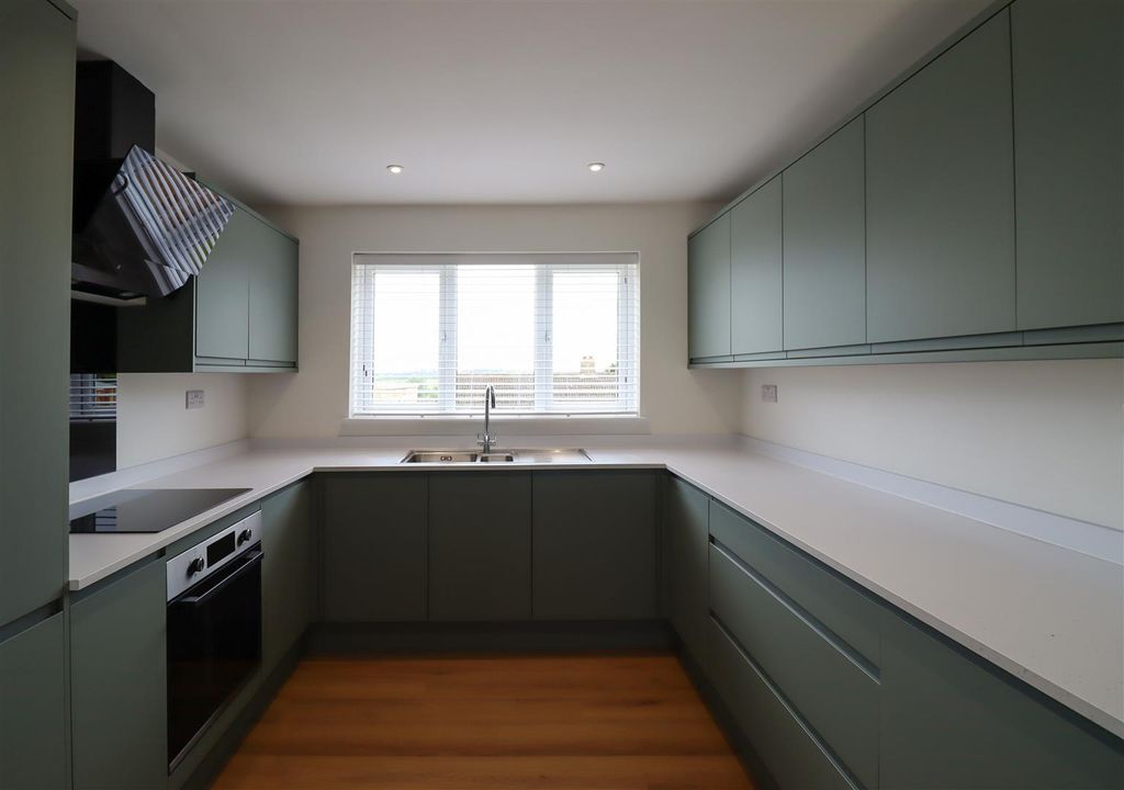 Property photo 2 of 17 Img_3049.Jpg